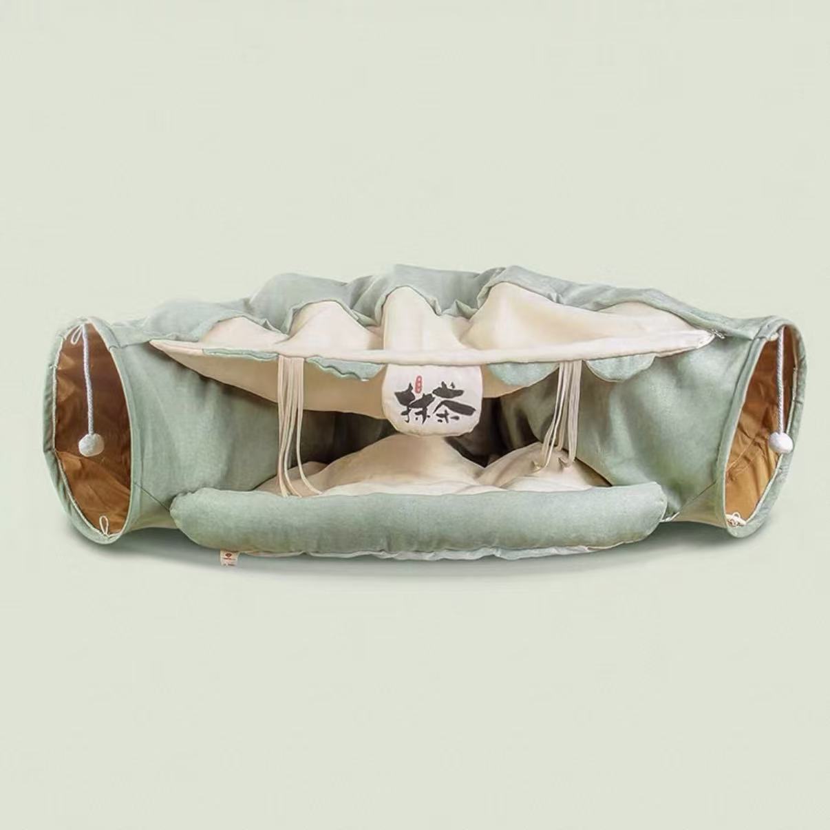 Tunnel With Washable Bed