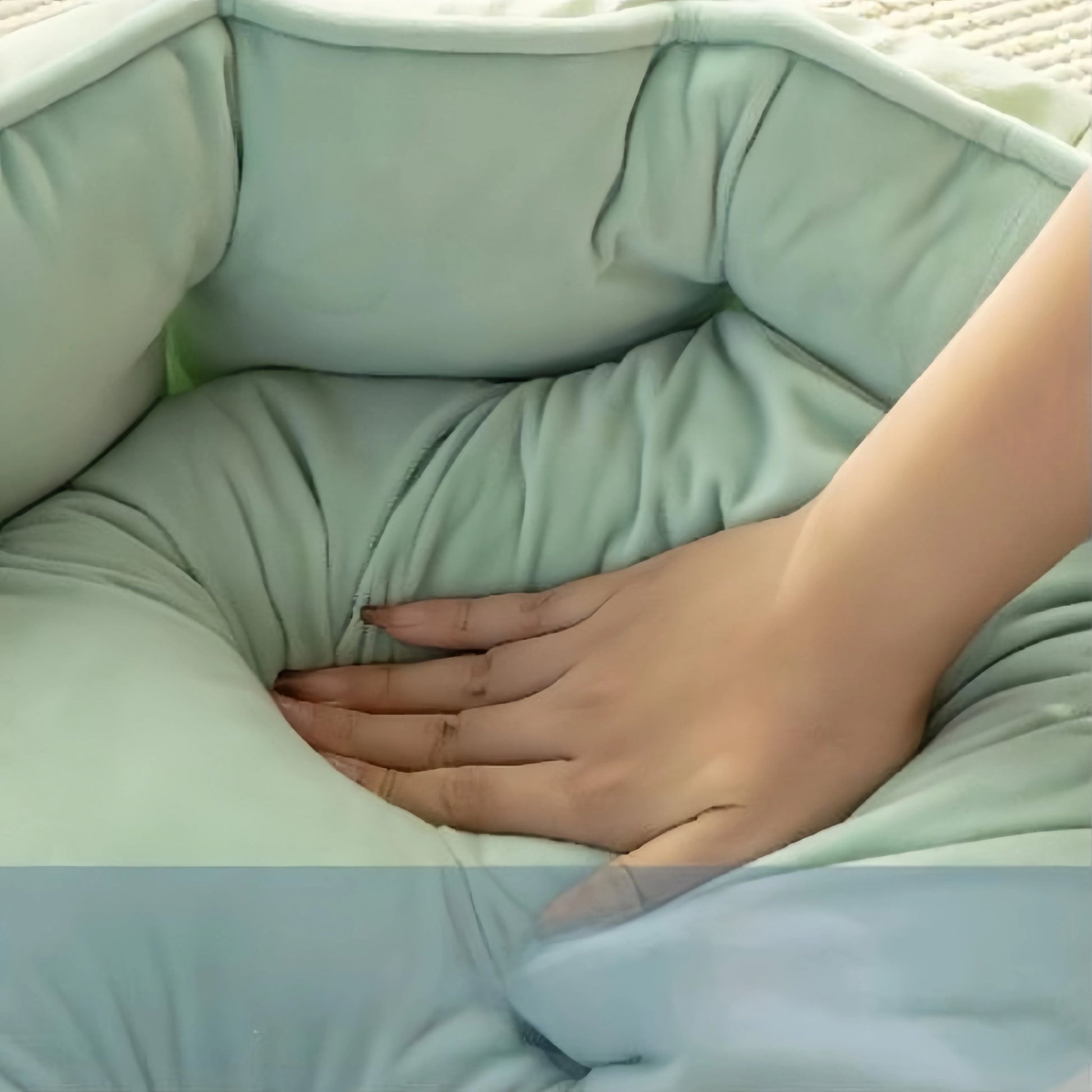 Comfortable Cute Shell Cat Bed - OKIEEPET