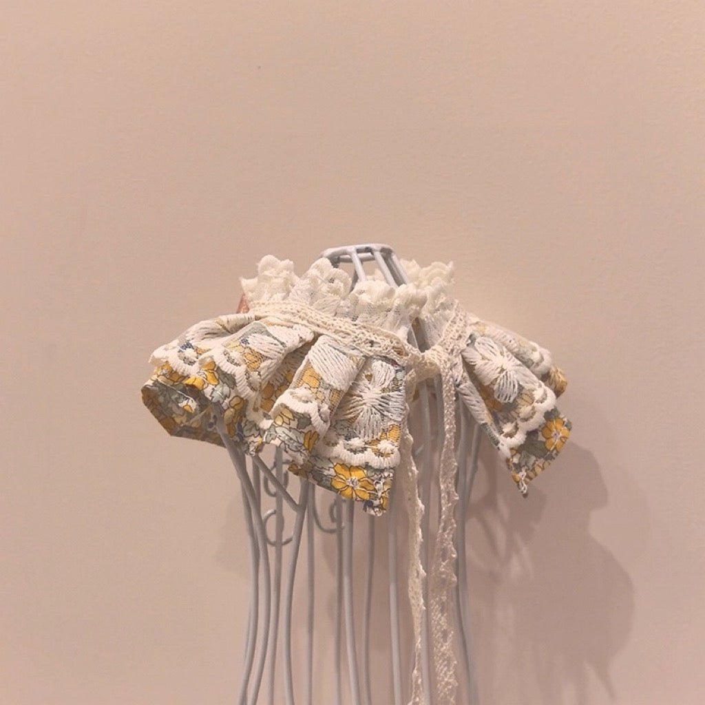 Vintage Floral Accessroies - Beige - OKIEEPET